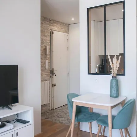 Nice Studio Of 21m Renovated In Paris! 公寓 *